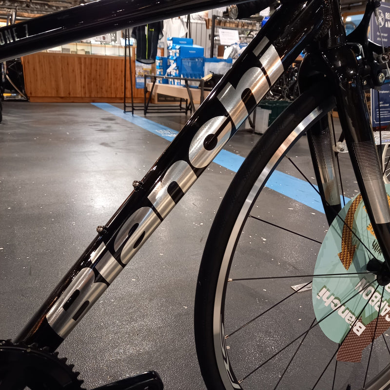150㎝から乗れるBianchi有ります