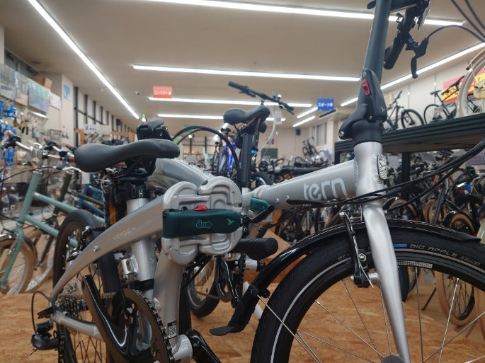 Tern は折り畳みも かんたーん