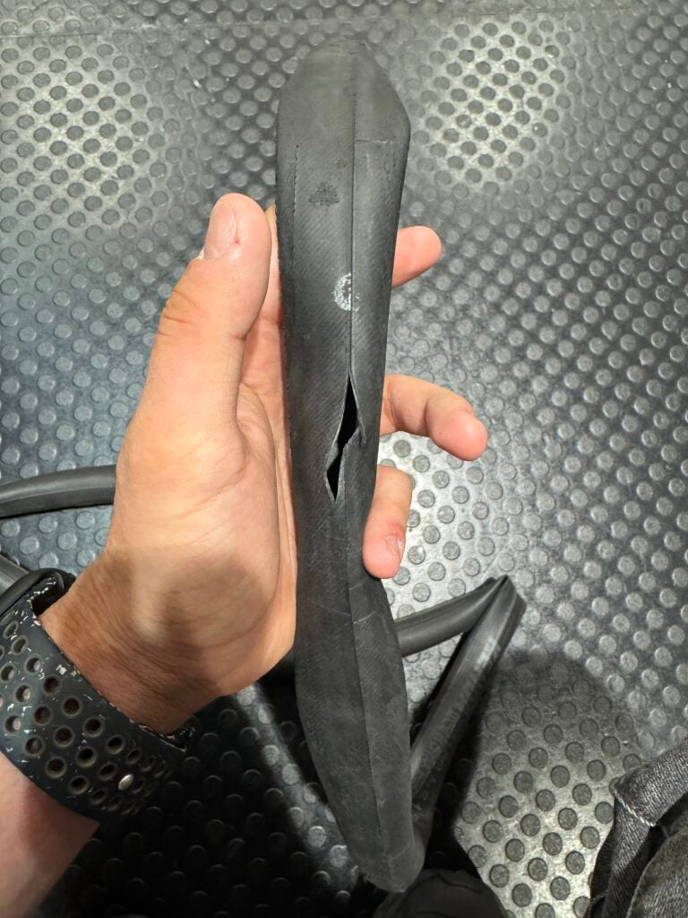 夏場の空気入れすぎには、ご注意を！
