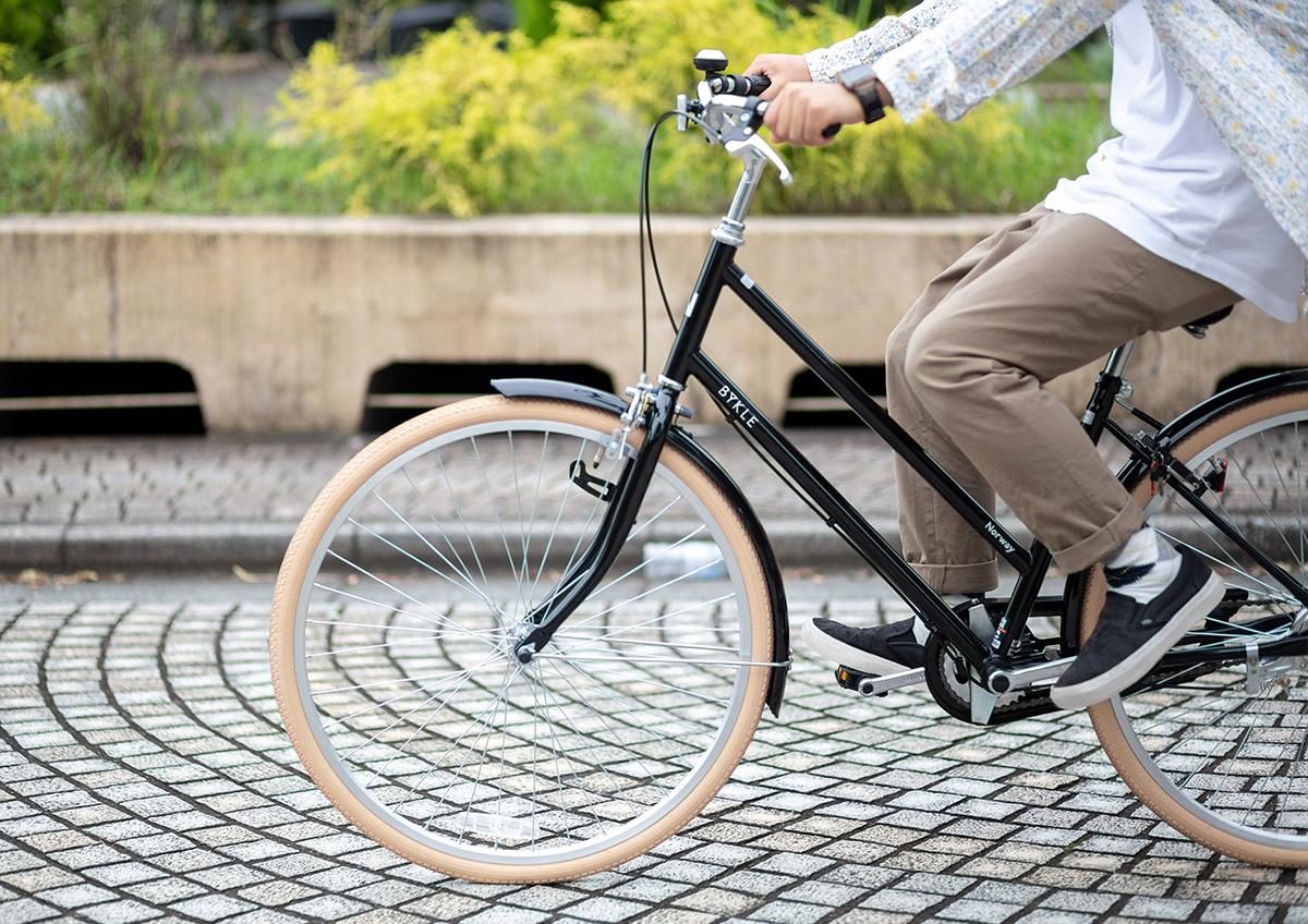 Norwayの自転車で街を走る