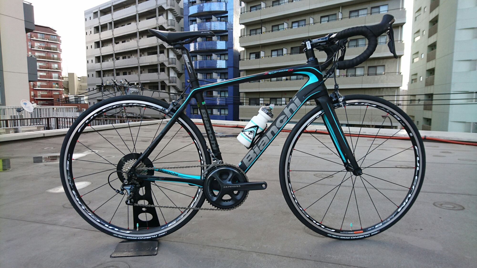 【値下げ】ロードバイク Bianchi Infinito CV