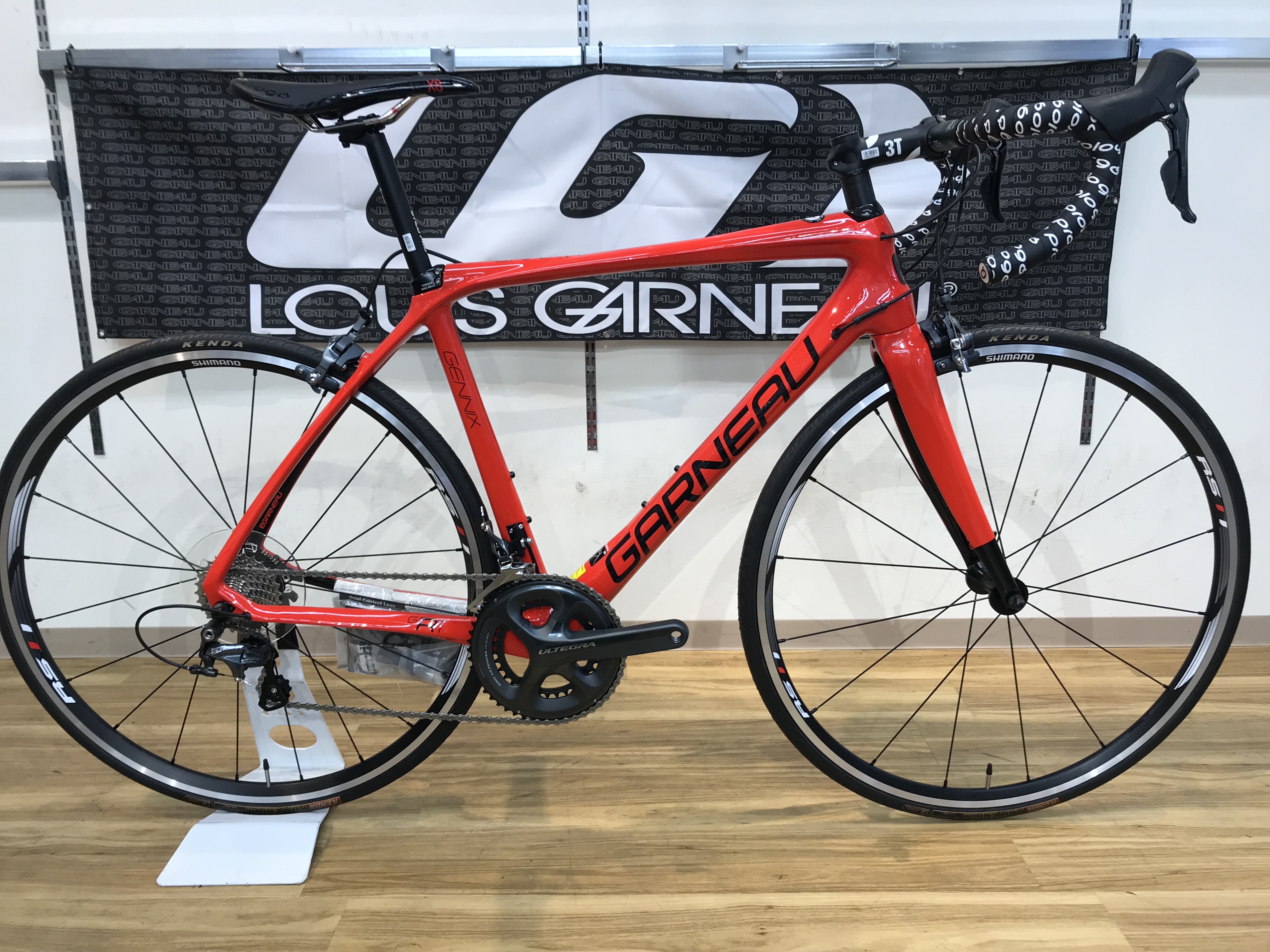 １７限定特価 GENNIX R1 ELITE ルイガノ上馬 | 自転車専門店 サイクル