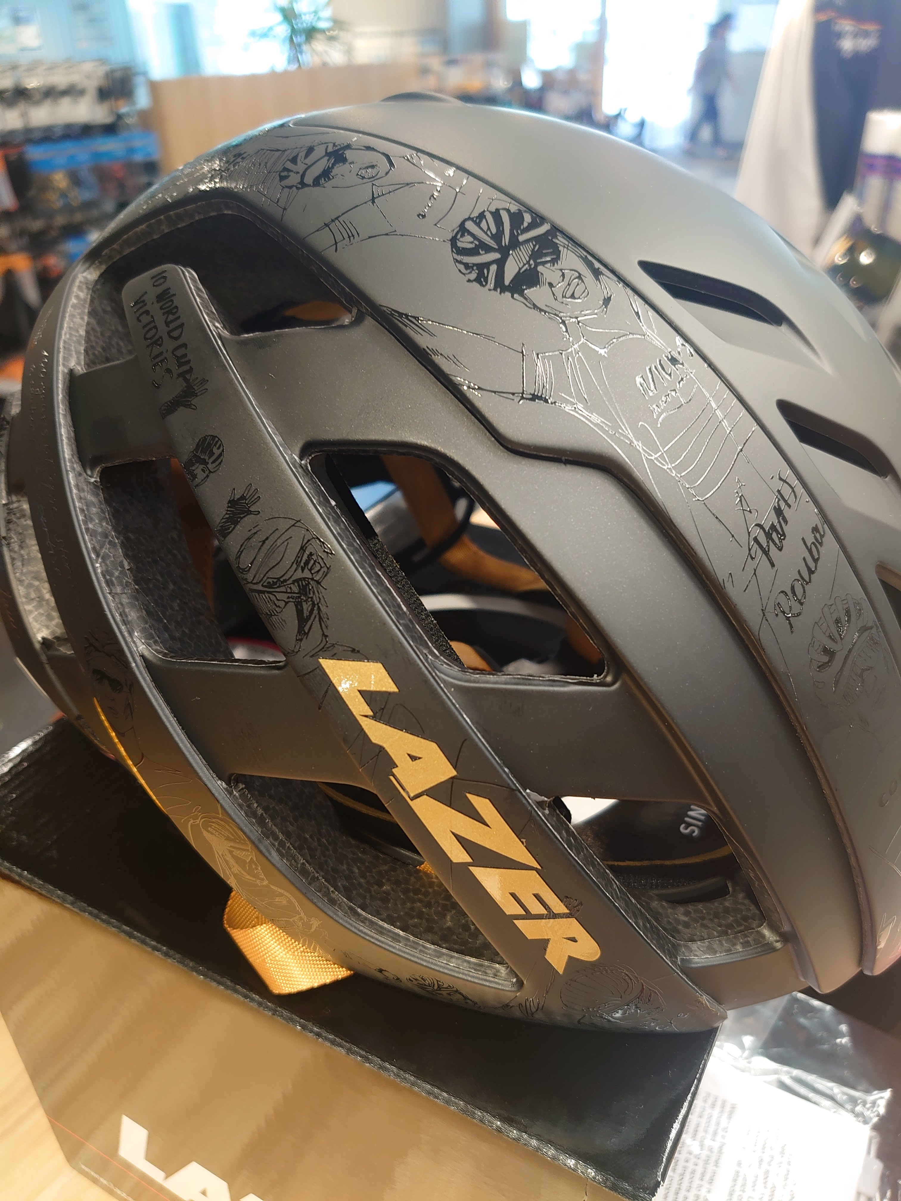 完売続出のヘルメット入荷 ル サイク土浦 自転車専門店 サイクルスポット ル サイク 完売続出のヘルメット入荷 ル サイク土浦 自転車専門店 サイクルスポット ル サイク
