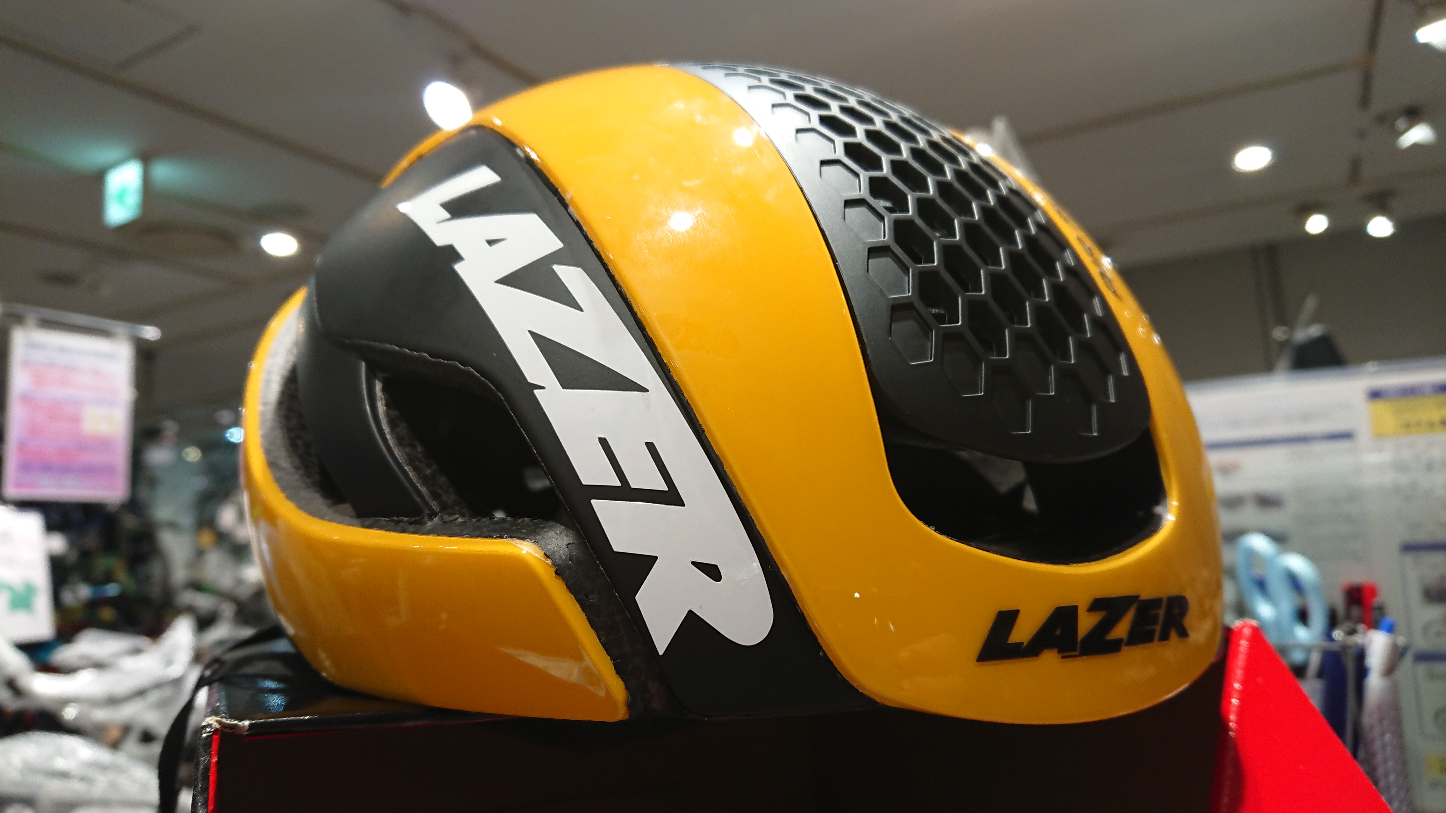 LAZER Bullet 2.0 AF ユンボ・ビスマ チームカラー入荷しました サイクルスポットル・サイク海老名店 | 自転車専門店  サイクルスポット/ル・サイク