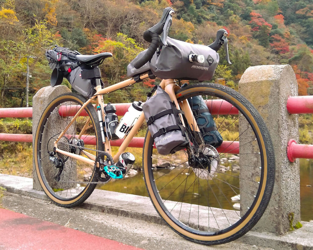 TOURBON 自転車 リアバッグ 複数の仕切り パニアバッグ 大容量 フレームバッグ バイク 通勤 通学 カーキ 通販 